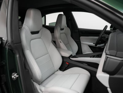 2025 Porsche Macan Macan 4S Electric