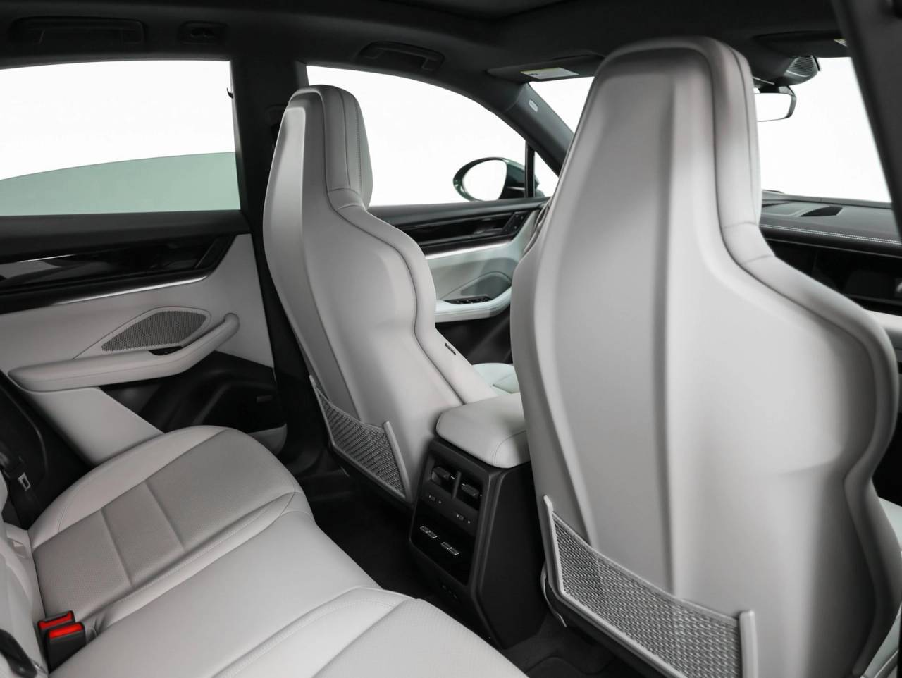 2025 Porsche Macan Macan 4S Electric