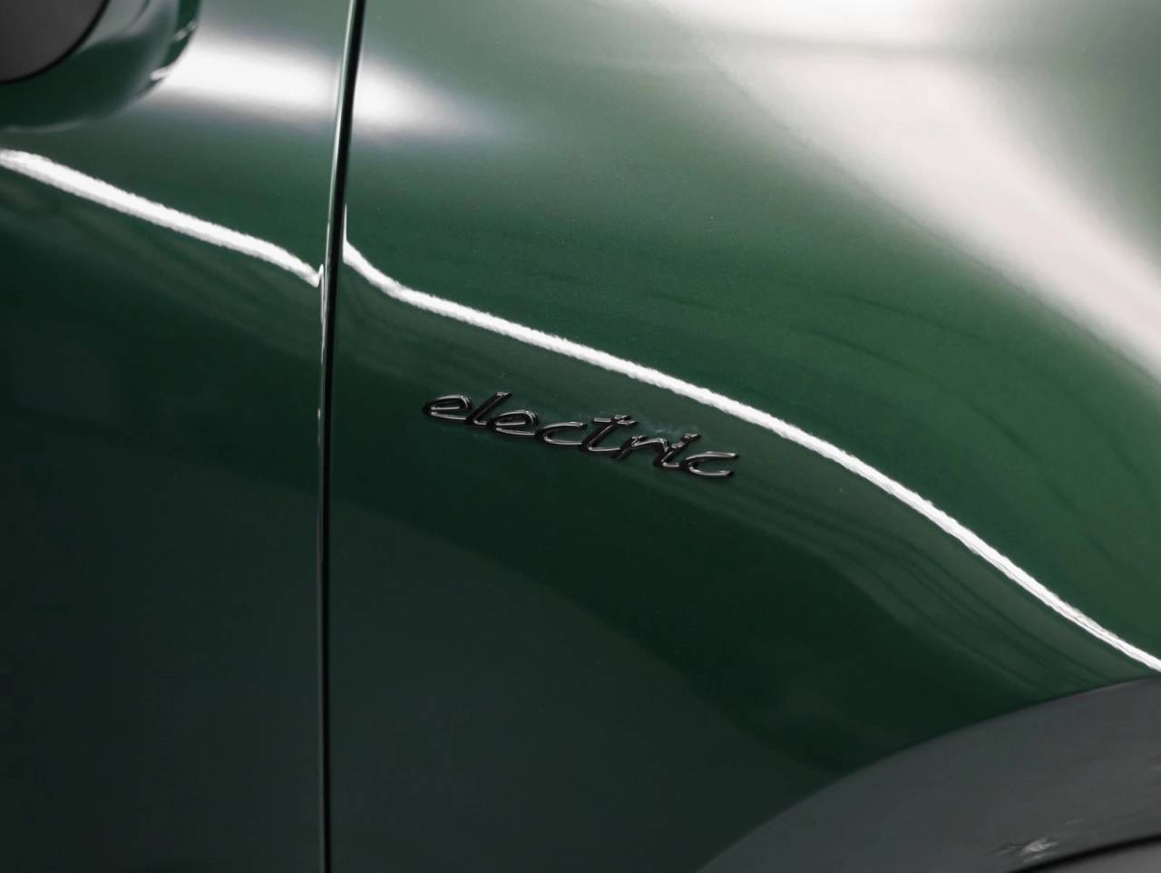 2025 Porsche Macan Macan 4S Electric