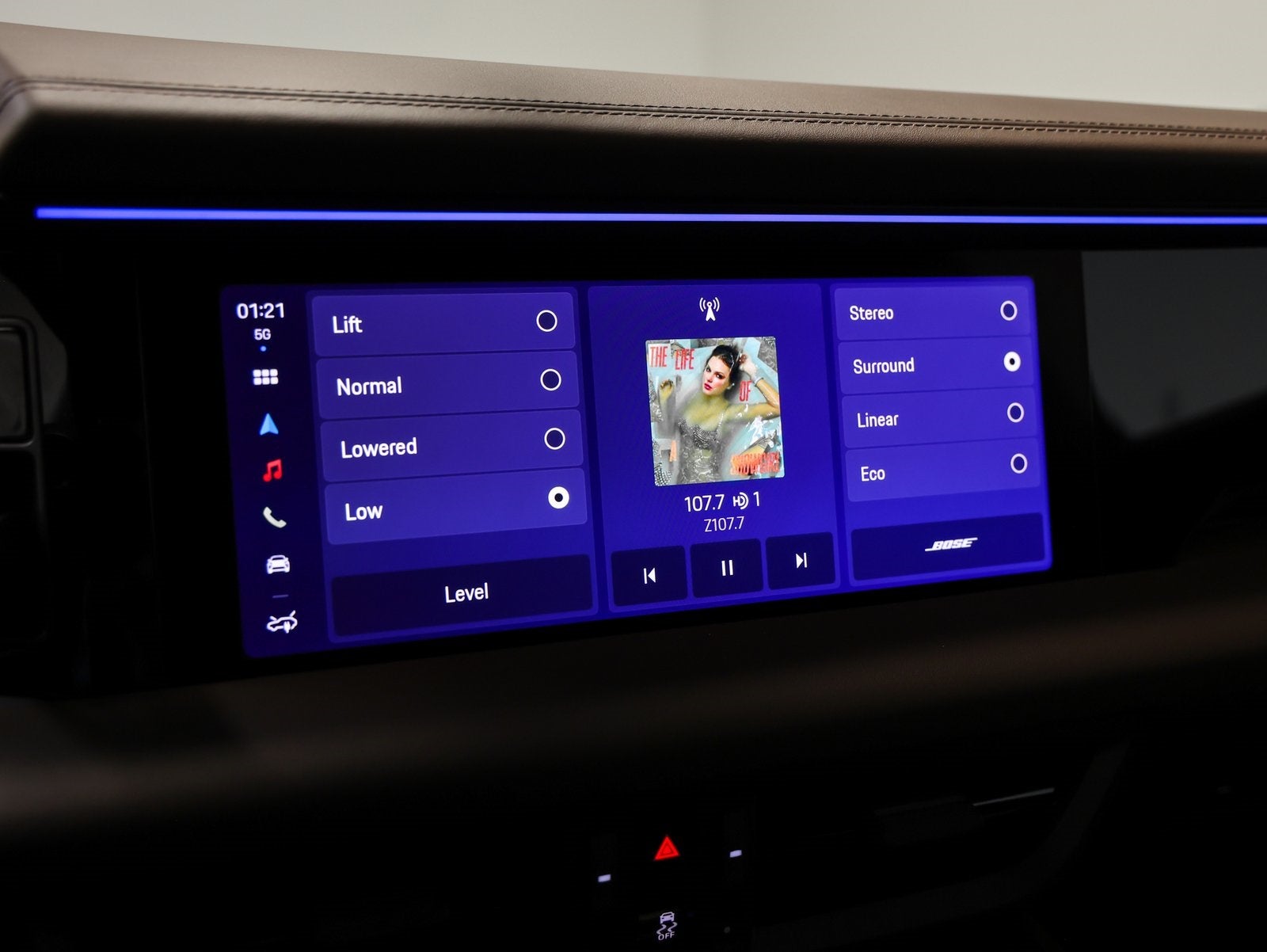 2025 Porsche Macan Macan Turbo Electric