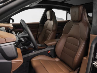 2025 Porsche Macan Macan Turbo Electric