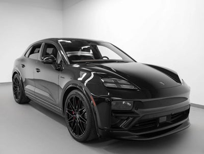 2025 Porsche Macan Macan Turbo Electric