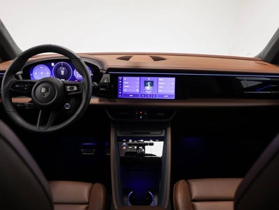 2025 Porsche Macan Macan Turbo Electric