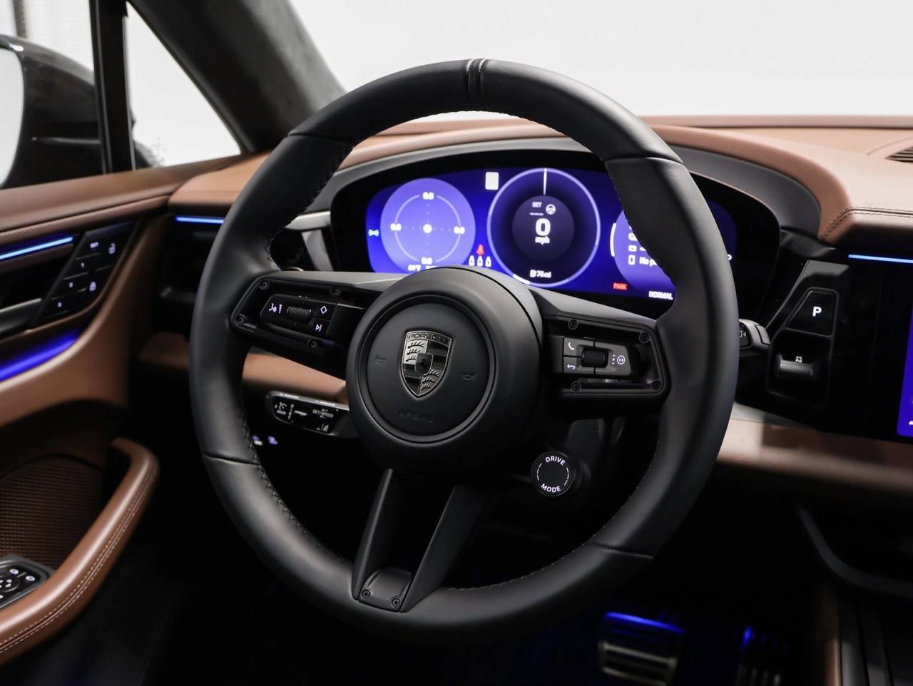 2025 Porsche Macan Macan Turbo Electric