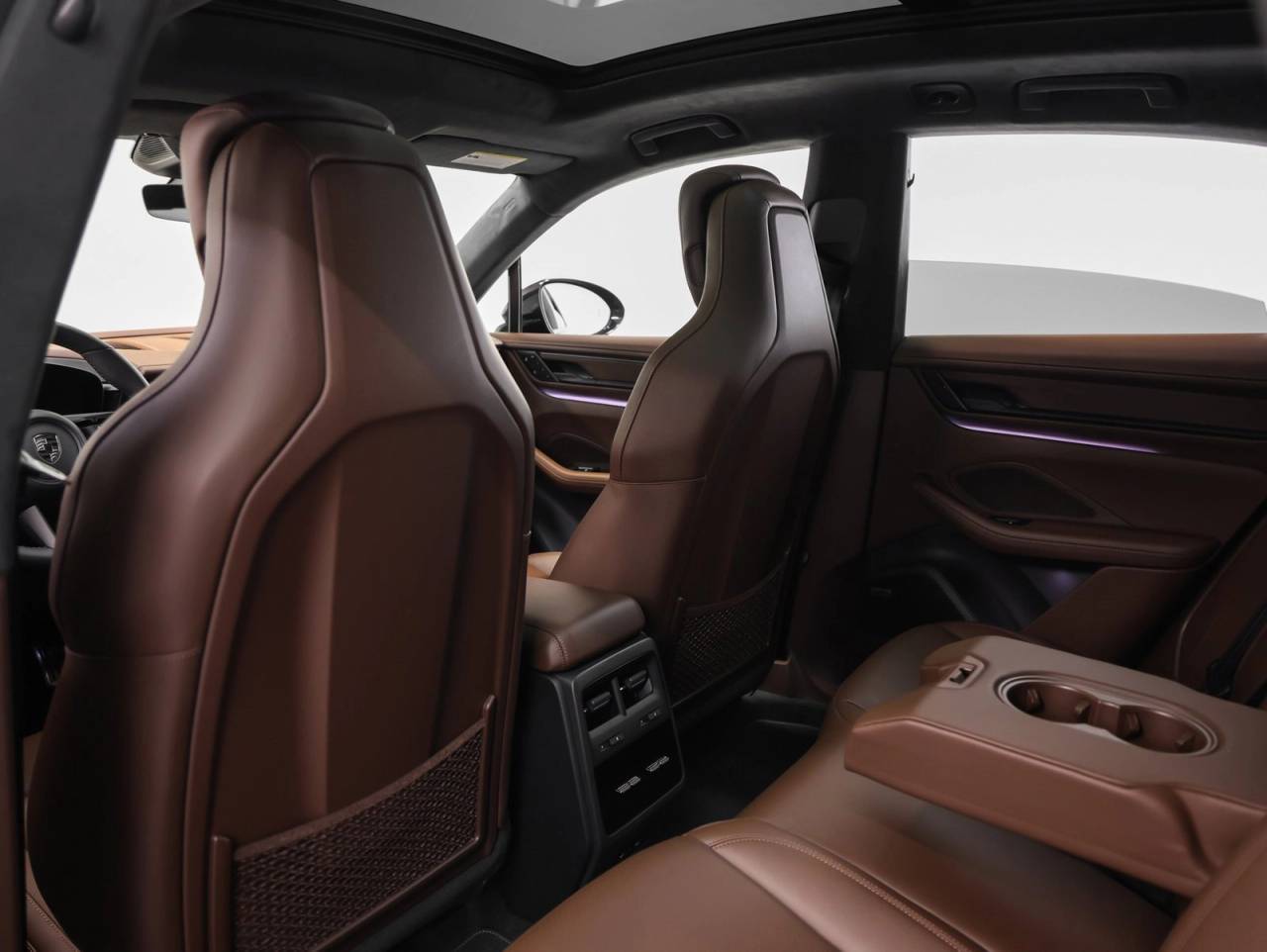 2025 Porsche Macan Macan Turbo Electric