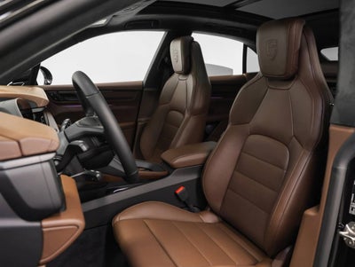 2025 Porsche Macan Macan Turbo Electric