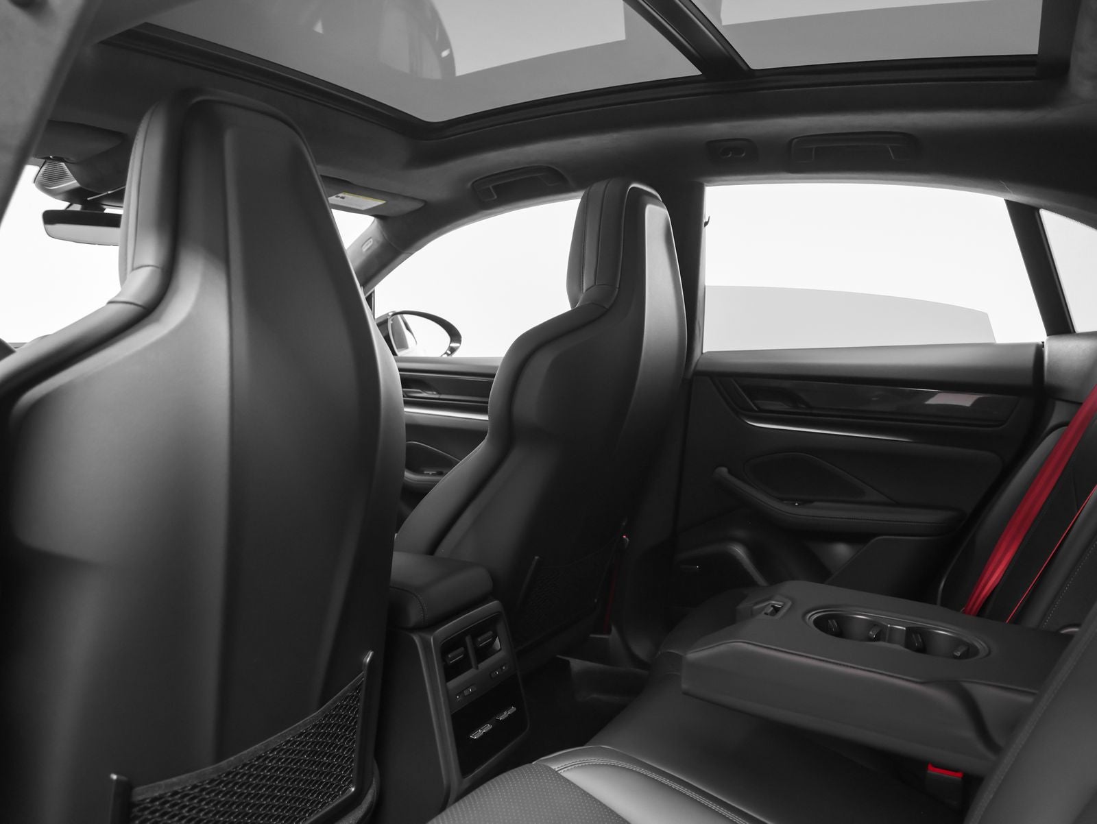 2026 Porsche Macan Turbo Electric