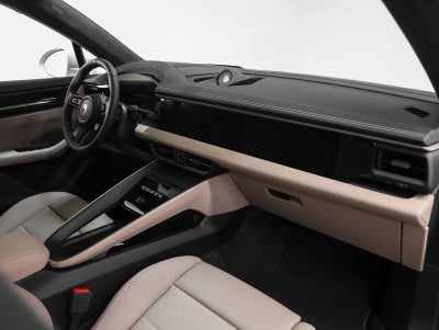 2025 Porsche Macan Macan Turbo Electric