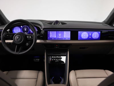 2025 Porsche Macan Macan Turbo Electric