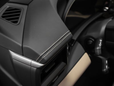 2025 Porsche Macan Macan Turbo Electric