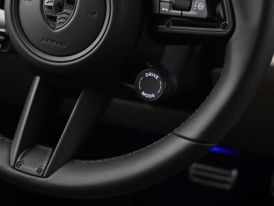 2025 Porsche Macan Macan Turbo Electric