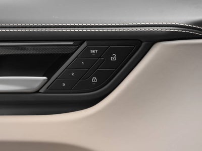 2025 Porsche Macan Macan Turbo Electric