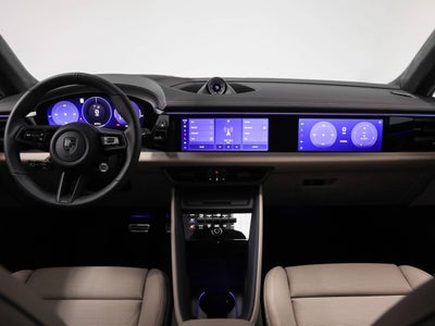 2025 Porsche Macan Macan Turbo Electric