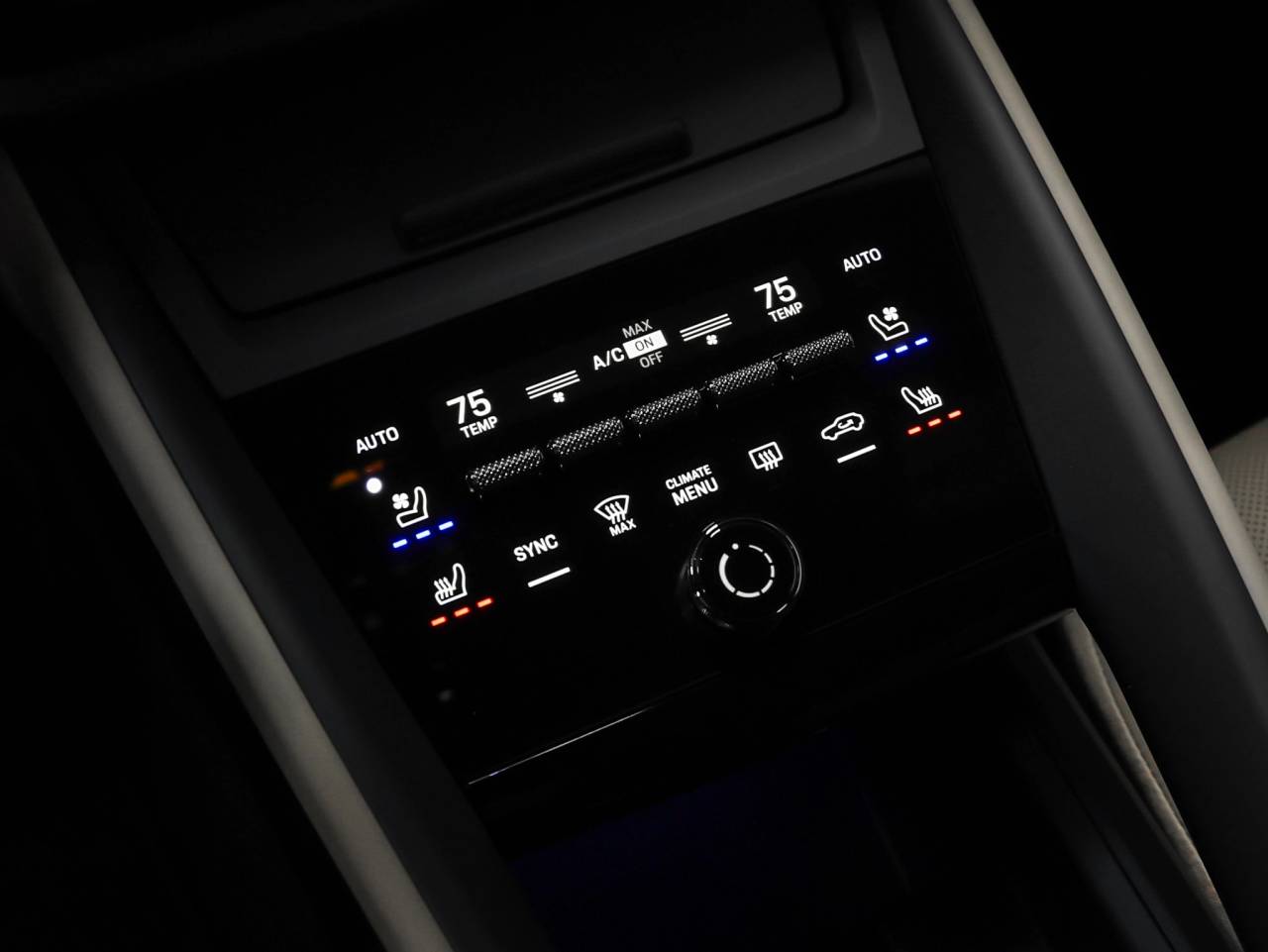 2025 Porsche Macan Macan Turbo Electric