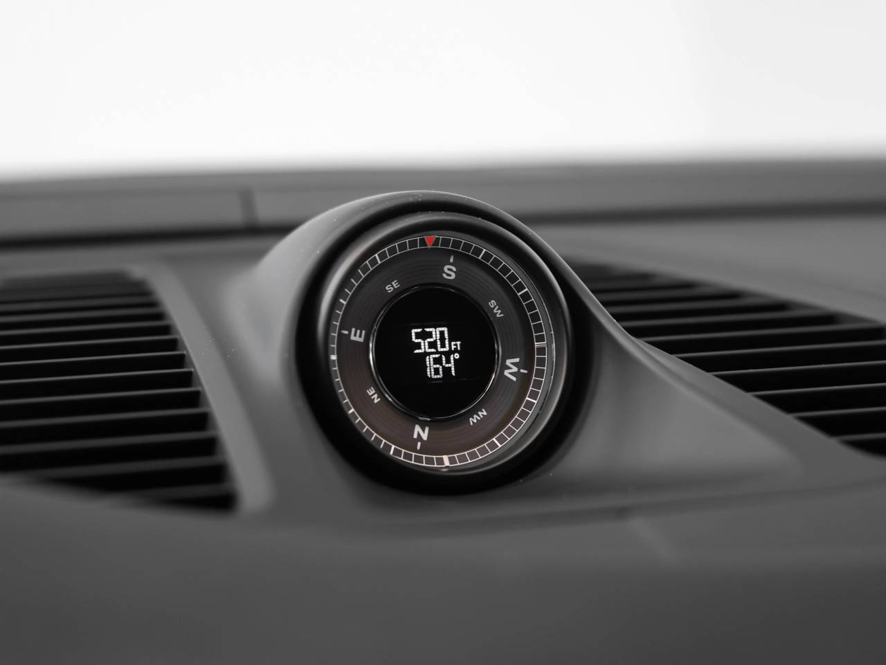 2025 Porsche Macan Macan Turbo Electric