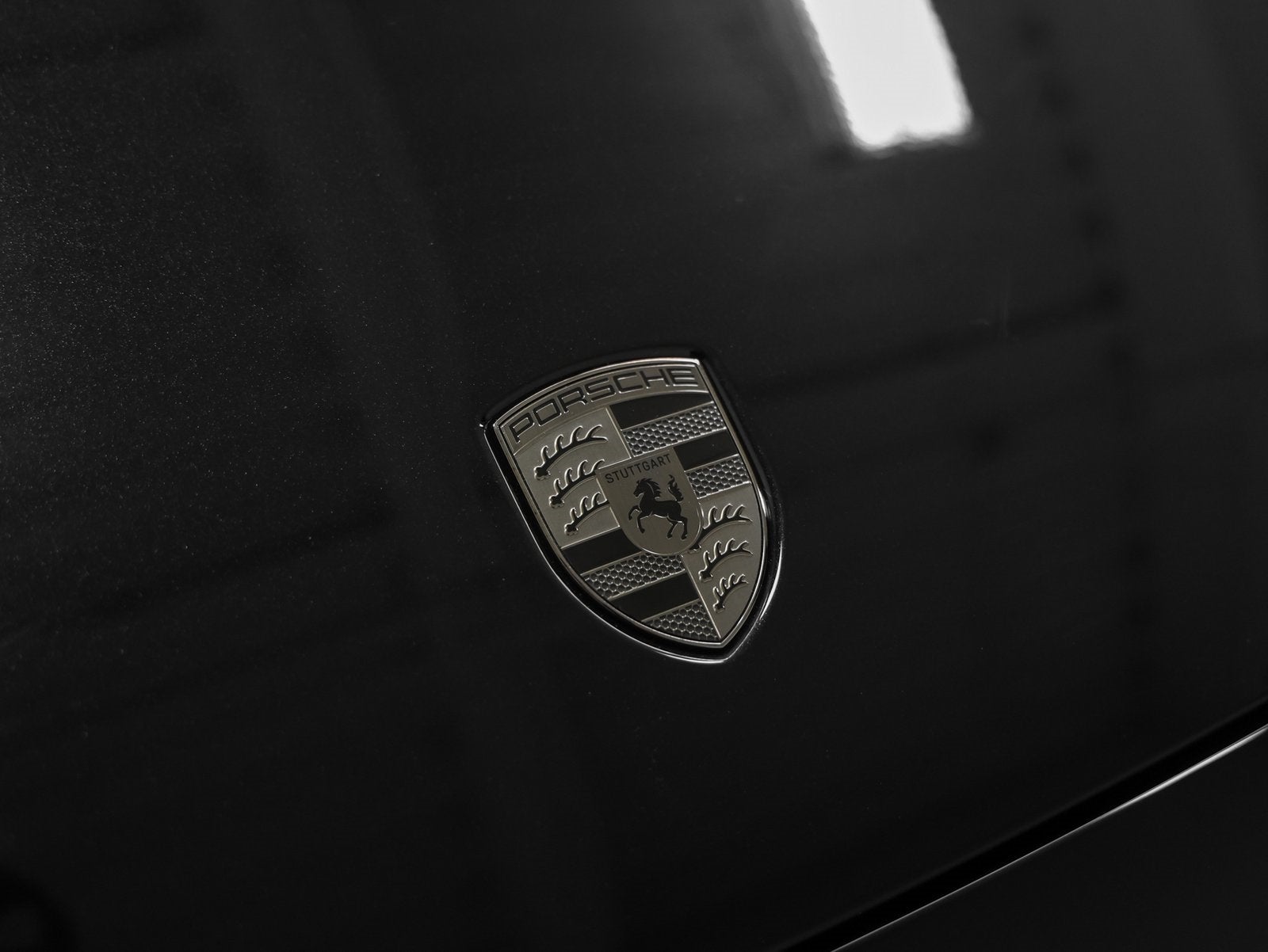 2025 Porsche Macan Macan Turbo Electric