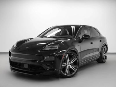2025 Porsche Macan Macan Turbo Electric