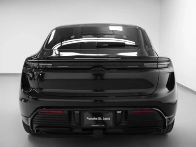 2025 Porsche Macan Macan Turbo Electric