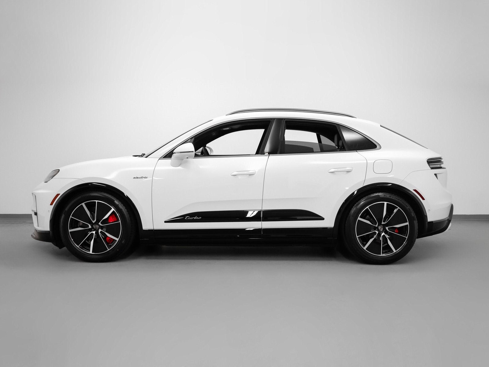 2025 Porsche Macan Electric Turbo