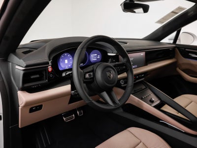 2025 Porsche Macan Electric Turbo