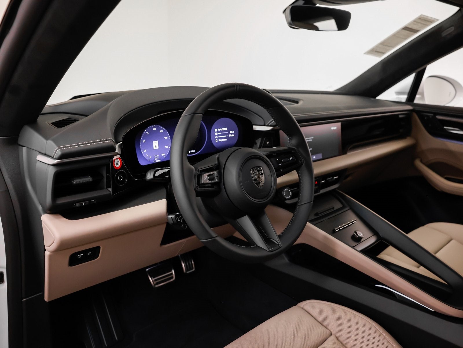 2025 Porsche Macan Electric Turbo