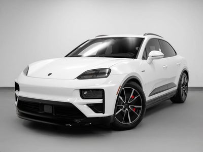 2025 Porsche Macan Macan Turbo Electric