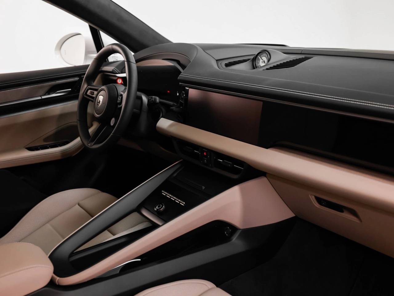 2025 Porsche Macan Macan Turbo Electric