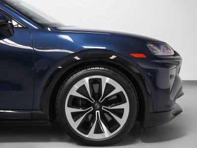2026 Porsche Cayenne Cayenne Turbo Electric