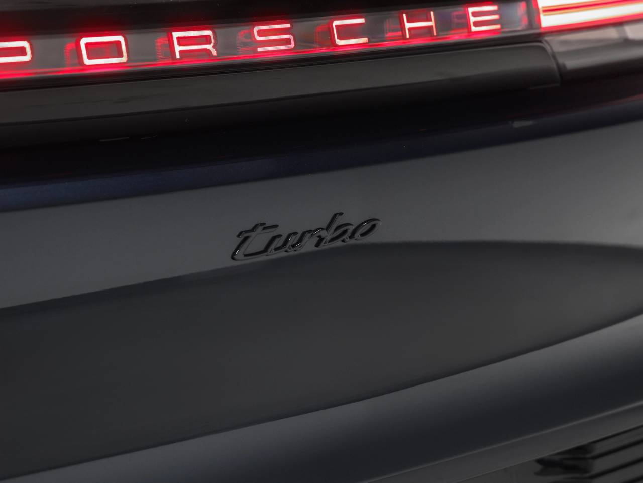2026 Porsche Cayenne Cayenne Turbo Electric