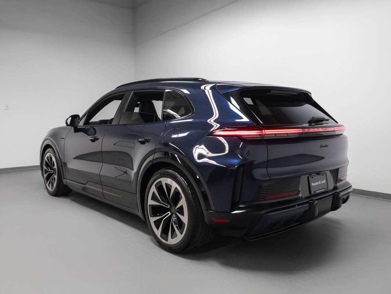 2026 Porsche Cayenne Cayenne Turbo Electric