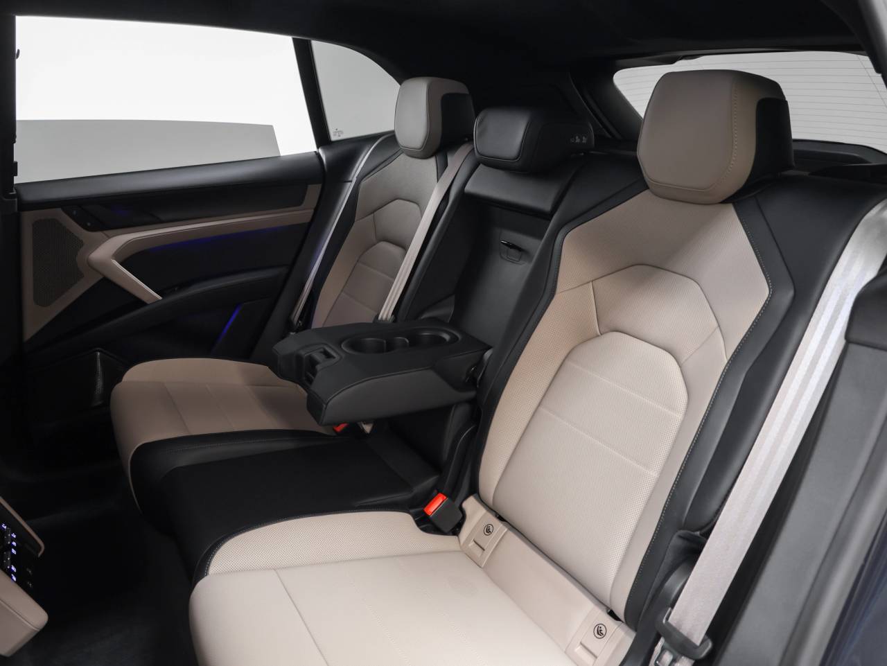 2026 Porsche Cayenne Cayenne Turbo Electric