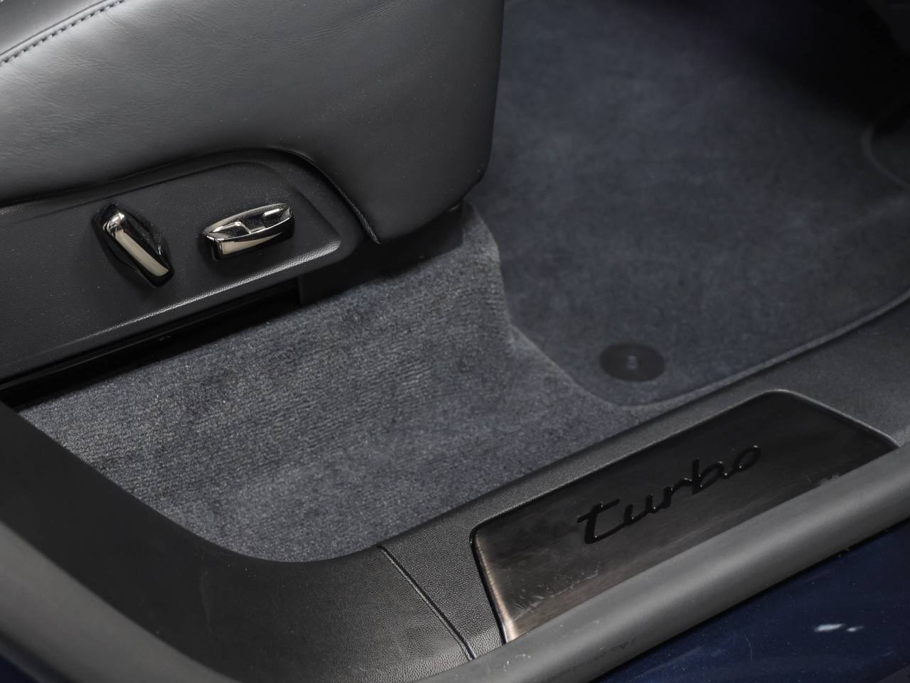 2026 Porsche Cayenne Cayenne Turbo Electric