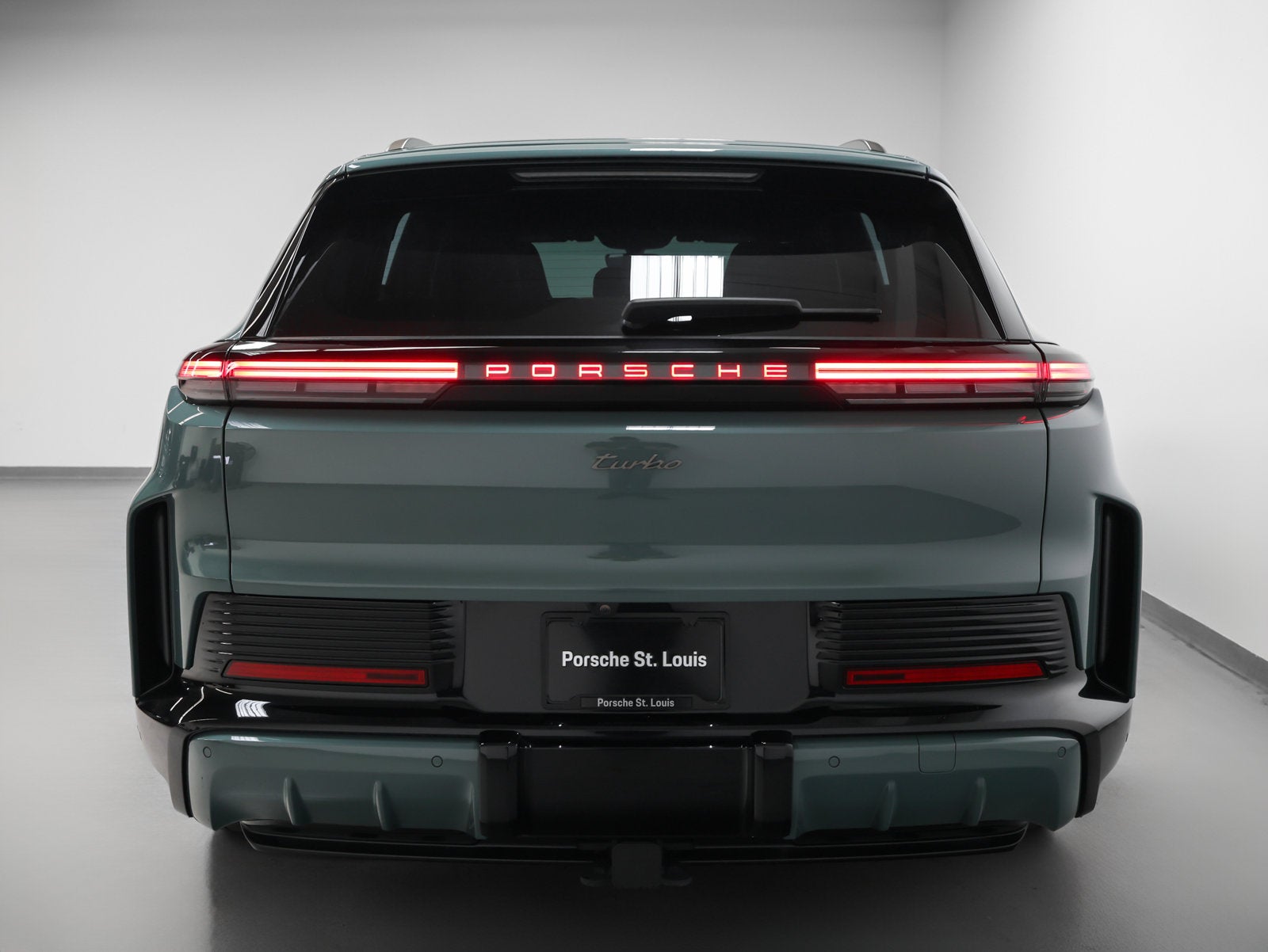 2026 Porsche Cayenne Cayenne Turbo Electric