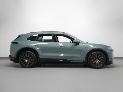 2026 Porsche Cayenne Cayenne Turbo Electric