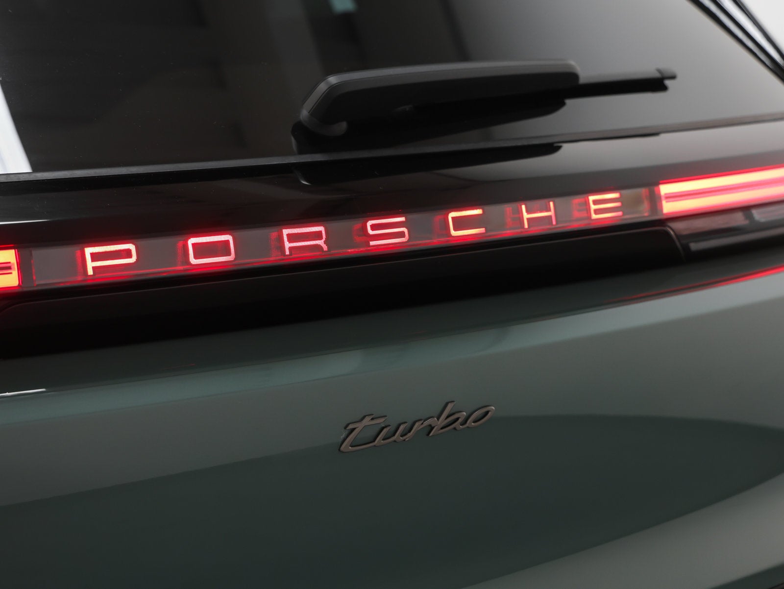 2026 Porsche Cayenne Cayenne Turbo Electric