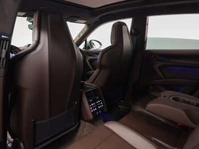 2026 Porsche Cayenne Cayenne Turbo Electric