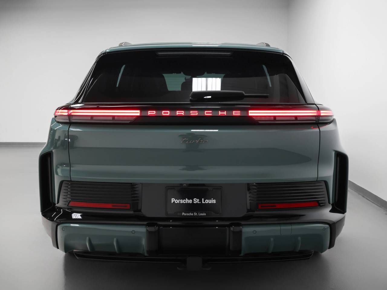 2026 Porsche Cayenne Cayenne Turbo Electric