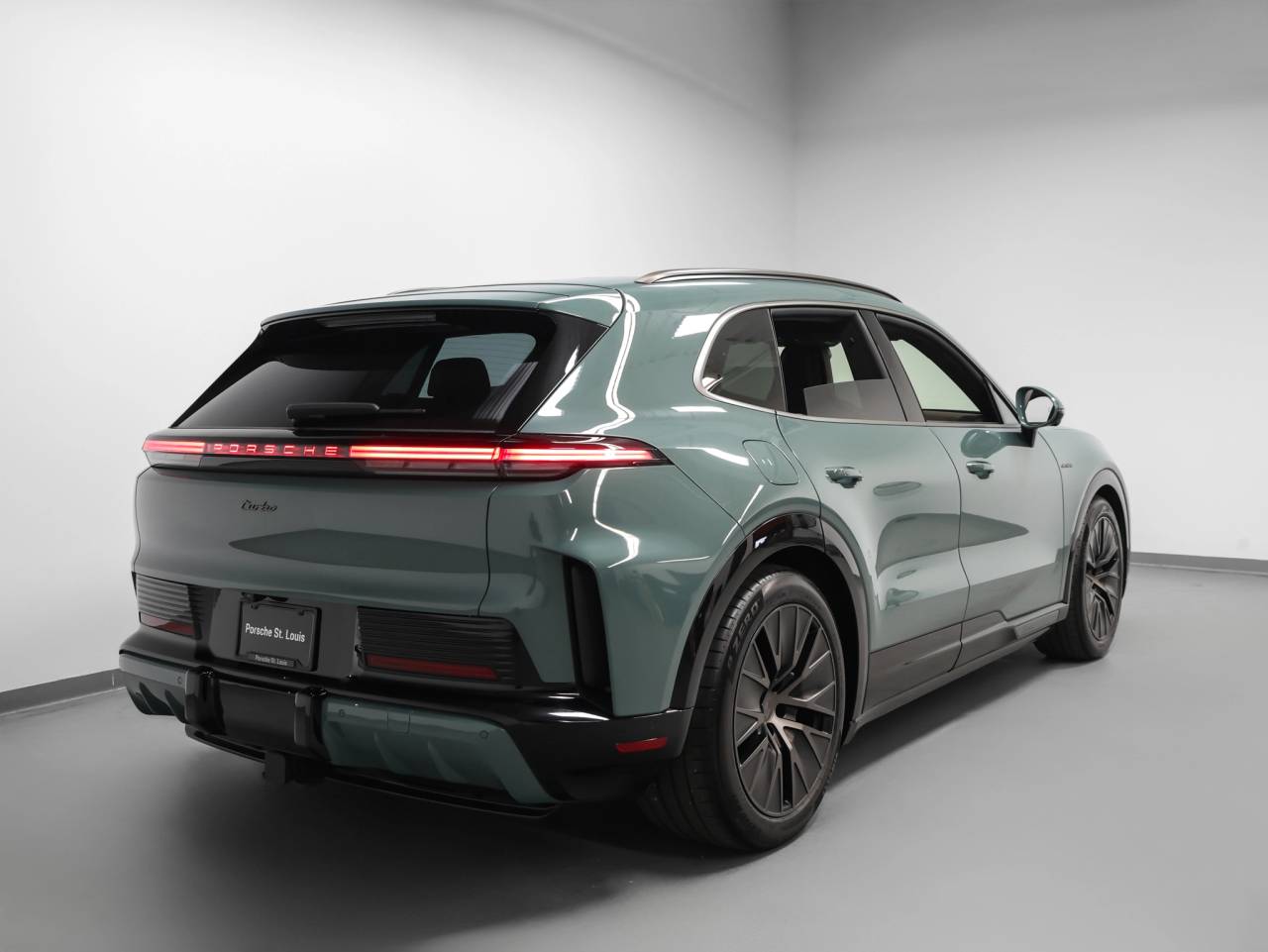 2026 Porsche Cayenne Cayenne Turbo Electric