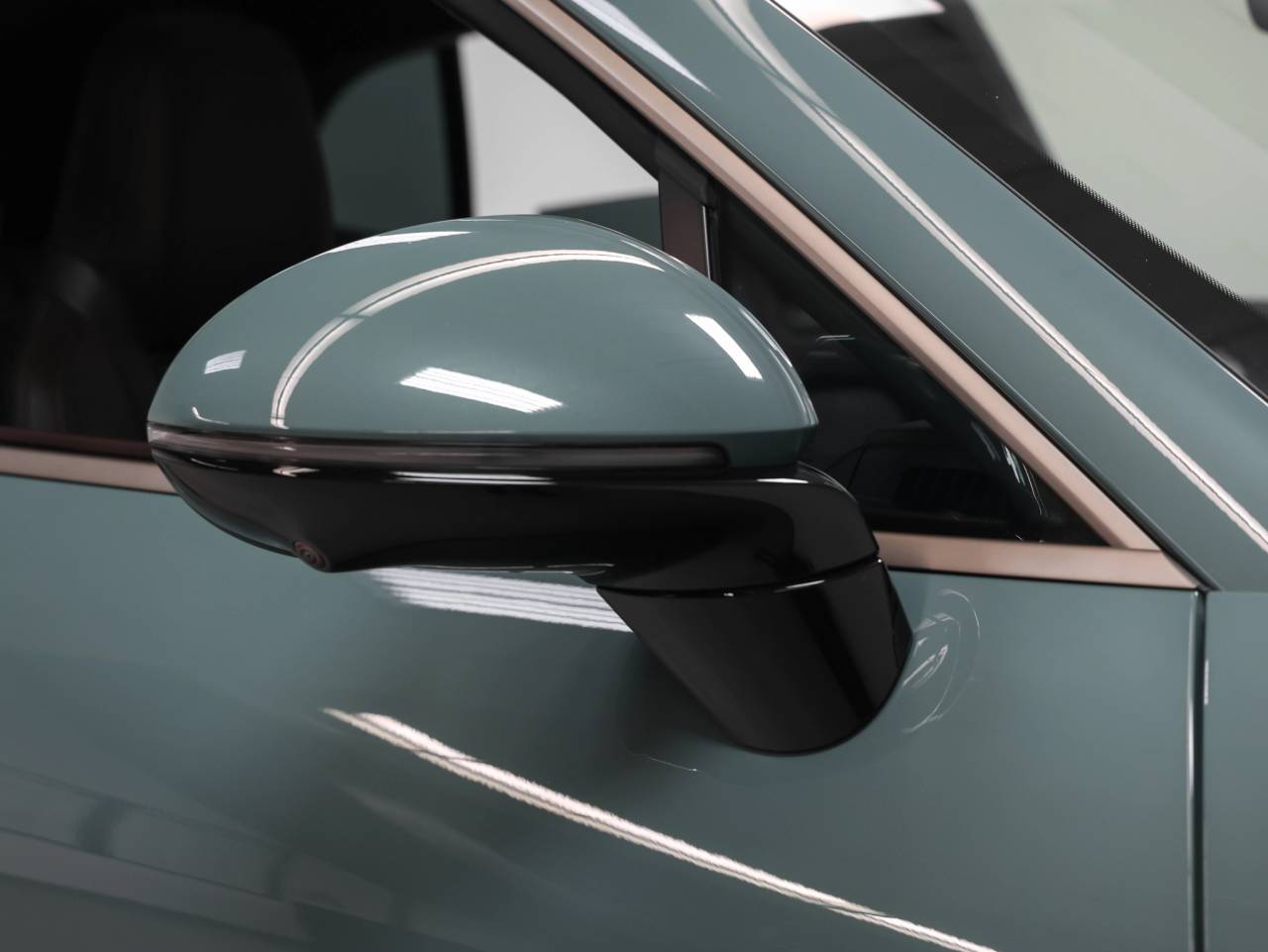 2026 Porsche Cayenne Cayenne Turbo Electric