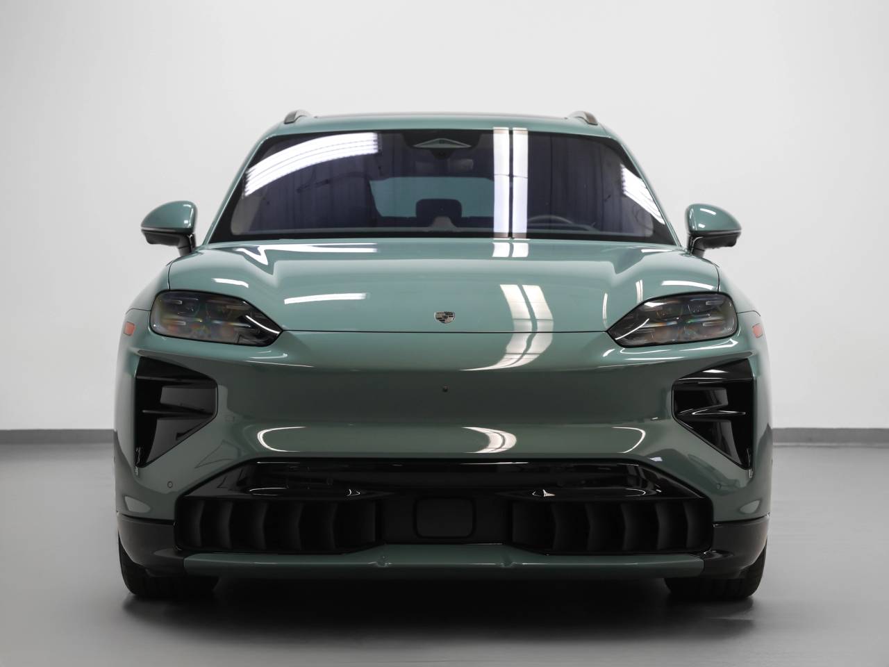 2026 Porsche Cayenne Cayenne Turbo Electric