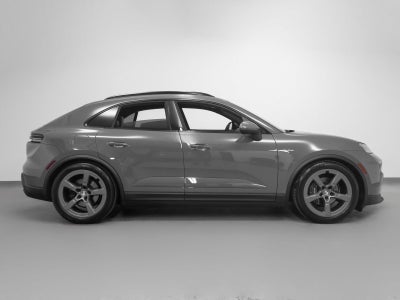 2025 Porsche Macan Macan Electric