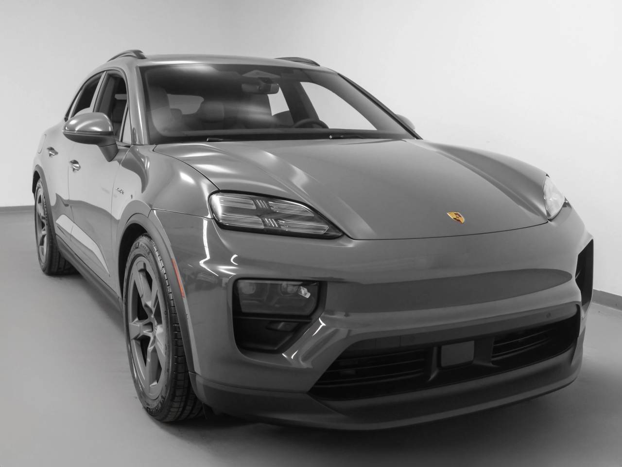 2025 Porsche Macan Macan Electric