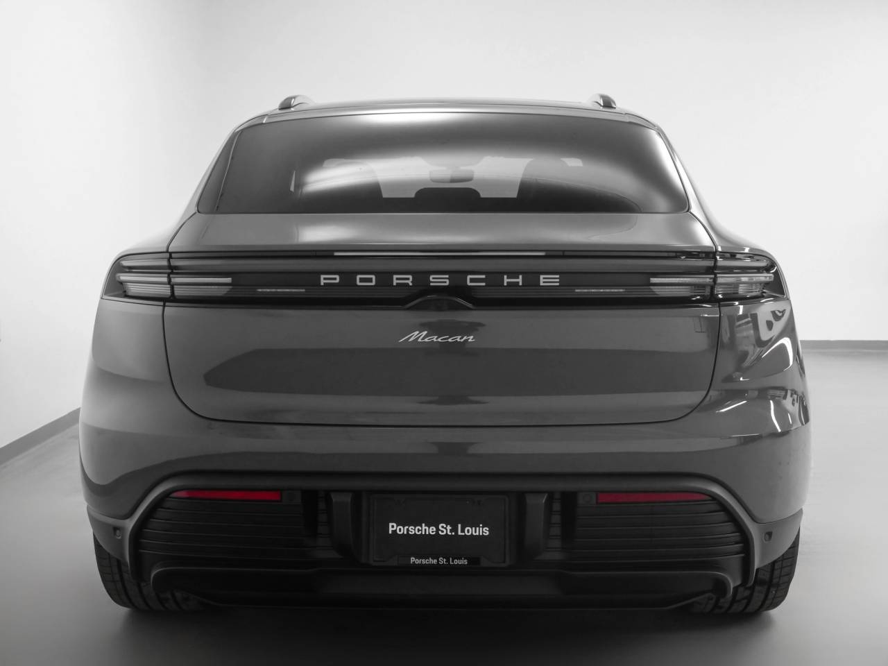2025 Porsche Macan Macan Electric