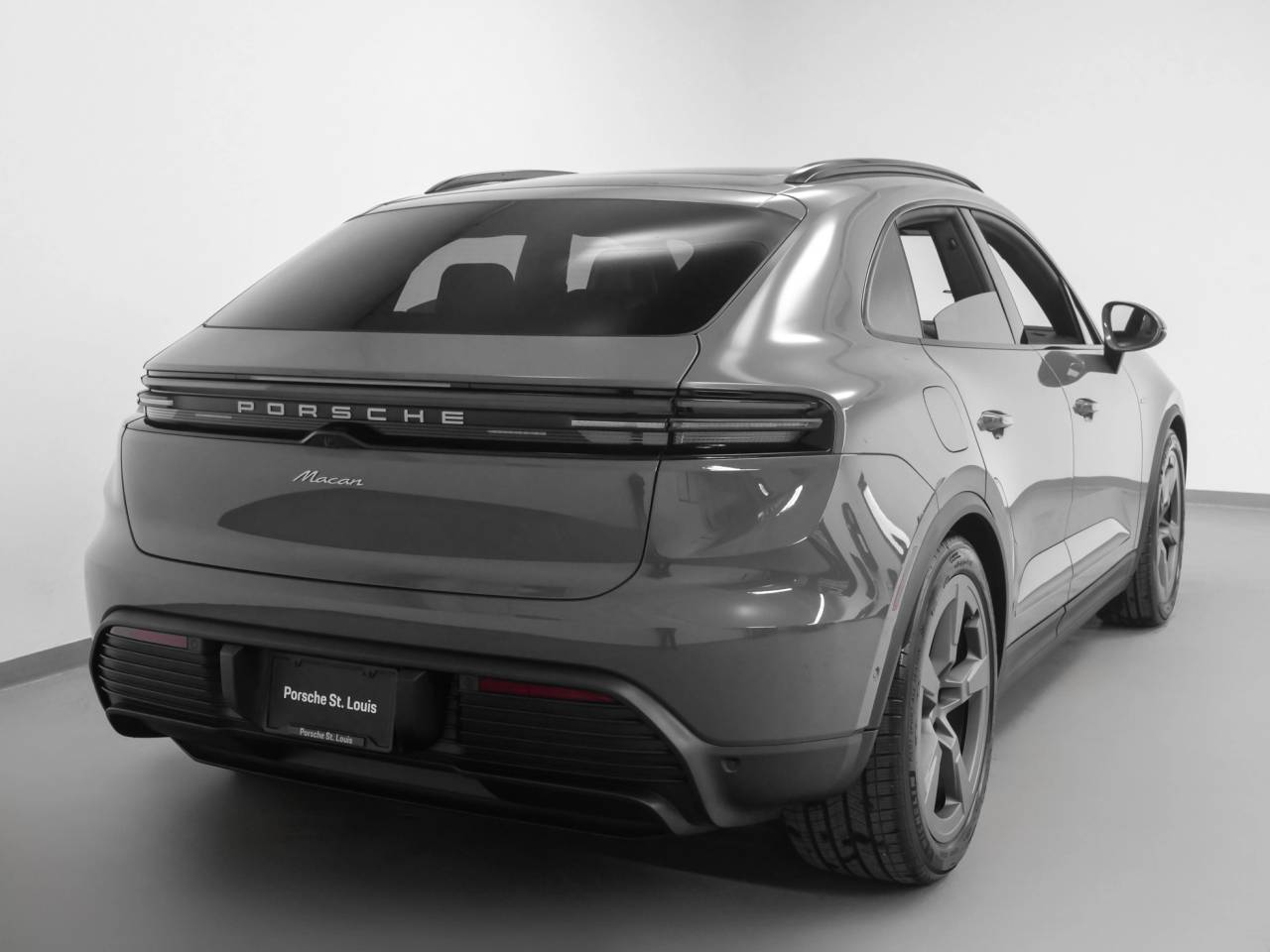 2025 Porsche Macan Macan Electric