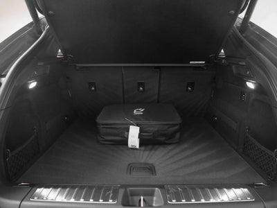 2025 Porsche Macan Macan Electric