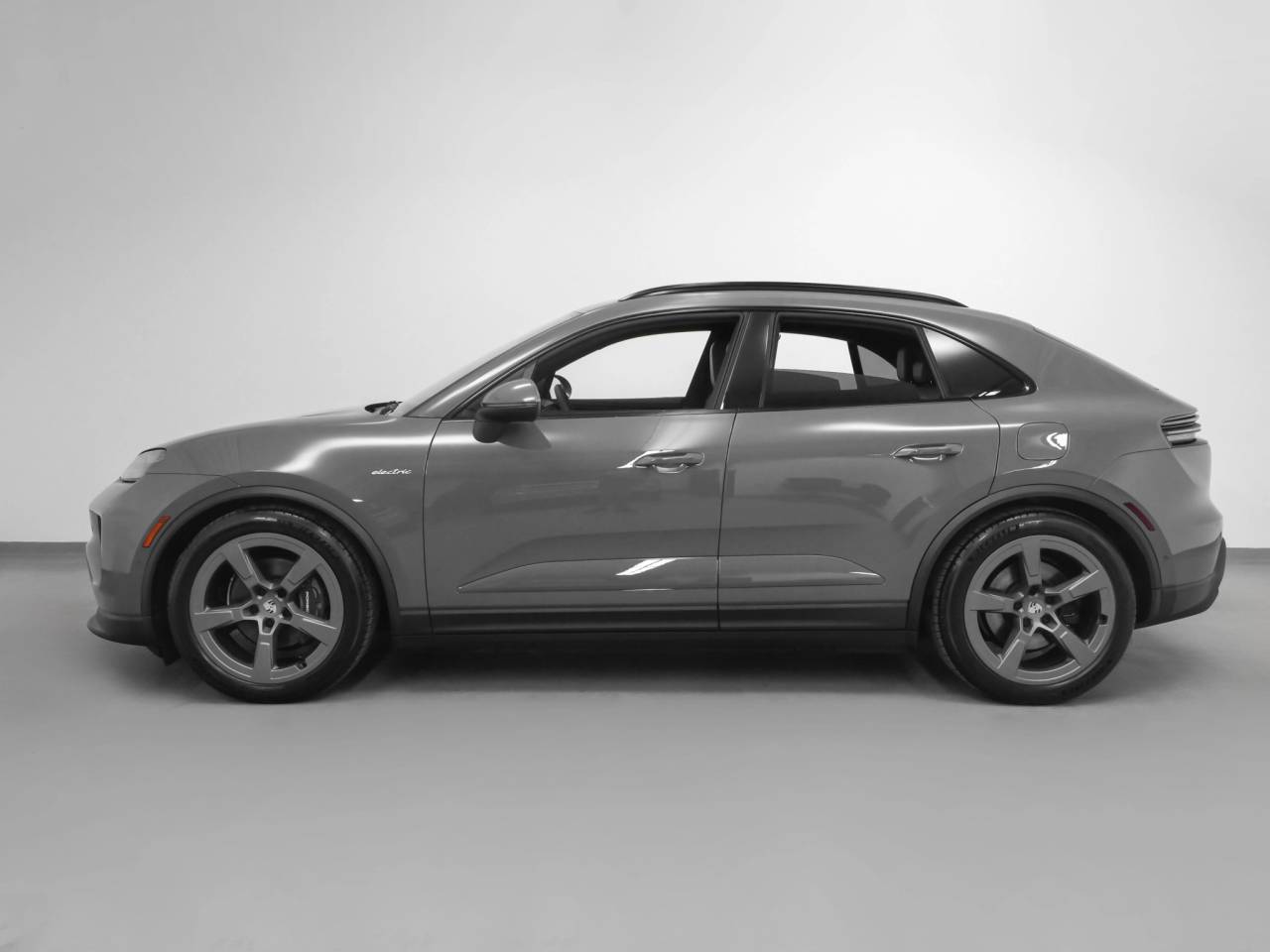 2025 Porsche Macan Macan Electric