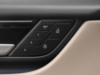 2025 Porsche Macan Macan Electric