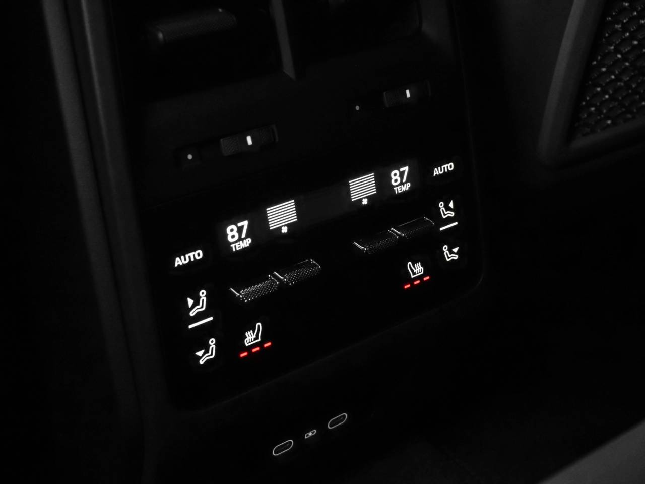 2025 Porsche Macan Macan Electric