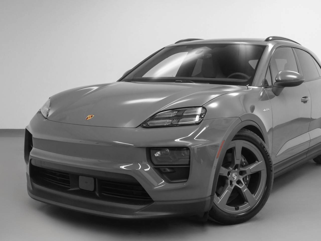 2025 Porsche Macan Macan Electric
