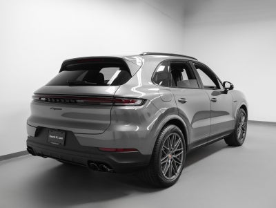 2026 Porsche Cayenne E-Hybrid